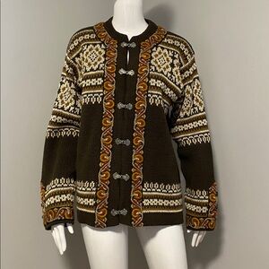 Nordstrikk vintage sweater